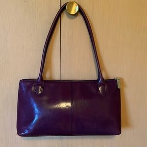 Hobo Handbag in pretty purple leather